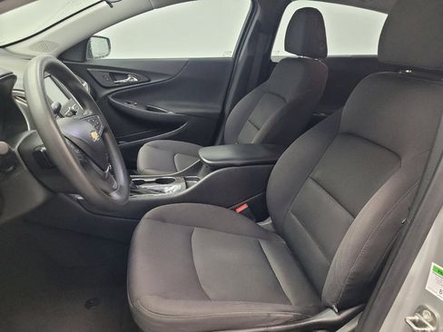 Used 2017 Chevrolet Malibu LS image 17