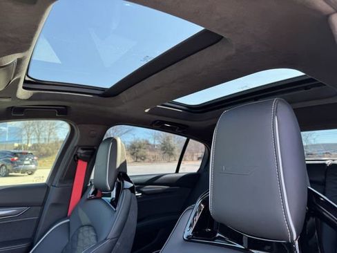 New 2026 Cadillac CT5 V image 26