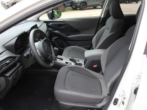 Used 2025 Subaru Crosstrek 2.5i Premium AWD/4WD image 18