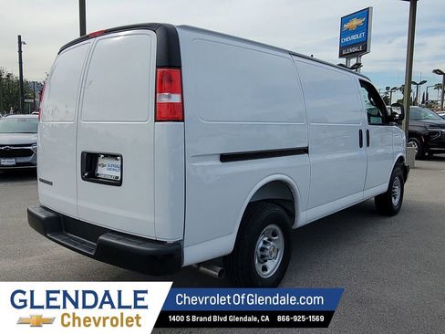 New 2026 Chevrolet Express 2500 w/ Driver Convenience Package RWD image 12