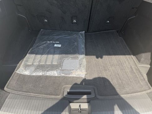 Certified 2023 Nissan Rogue SV image 9