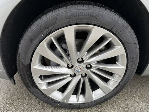 New 2026 Buick Envision Avenir AWD/4WD image 9