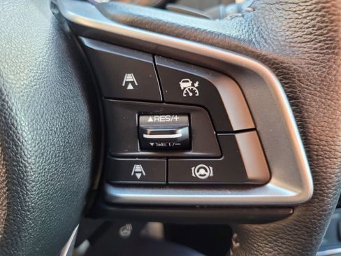 Used 2022 Subaru Ascent Limited w/ Technology Package image 30