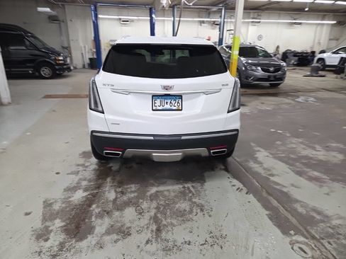 Used 2019 Cadillac XT5 Platinum AWD/4WD image 11