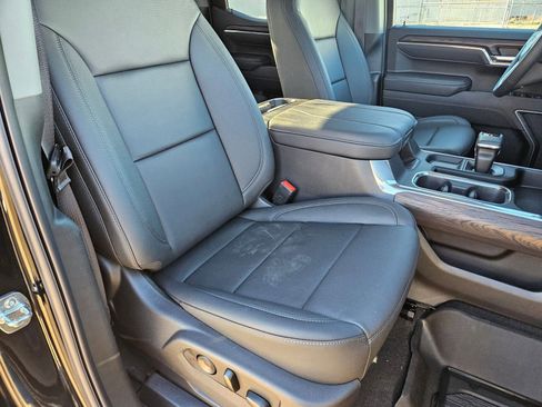 New 2026 GMC Sierra 1500 SLT w/ SLT Premium Plus Package image 29