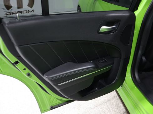 Used 2017 Dodge Charger R/T Scat Pack w/ Beats Audio Group image 19