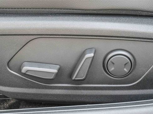 New 2026 Hyundai Elantra Limited image 22