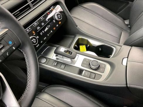 Certified 2025 INFINITI QX60 Sensory w/ Cargo Package image 17