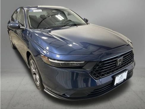 Certified 2024 Honda Accord EX image 9