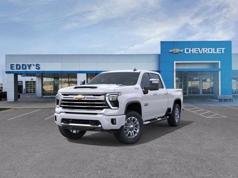 New 2026 Chevrolet Silverado 3500 LT w/ Z71 Chrome Sport Edition AWD/4WD image 9