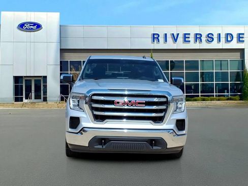 Used 2020 GMC Sierra 1500 SLE w/ SLE Value Package AWD/4WD image 2