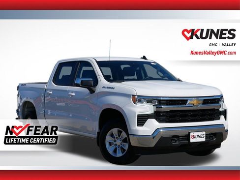Used 2023 Chevrolet Silverado 1500 LT AWD/4WD image 1