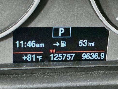 Used 2015 BMW 320i Sedan RWD image 19