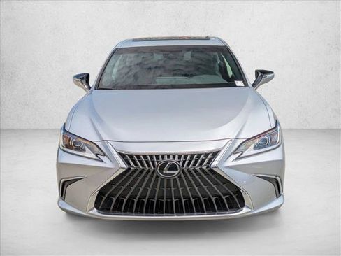 Used 2024 Lexus ES 350 FWD image 2