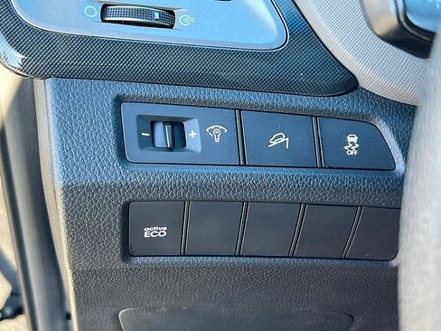 Used 2016 Hyundai Santa Fe Sport w/ Option Group 02 image 17