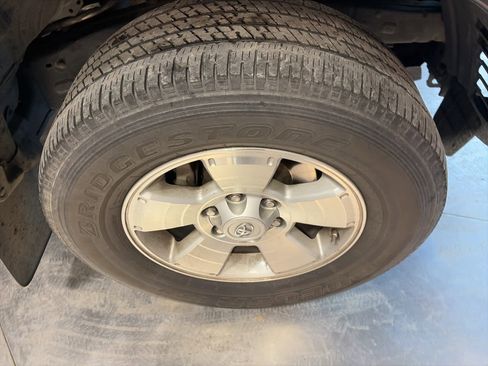 Used 2013 Toyota Tacoma PreRunner image 5