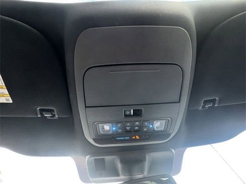 Certified 2022 Ford F150 XLT w/ Equipment Group 302A High image 30