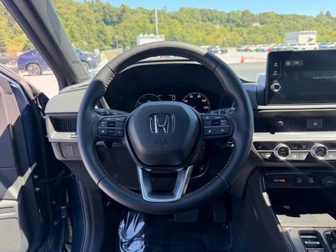 Used 2026 Honda CR-V Sport image 17