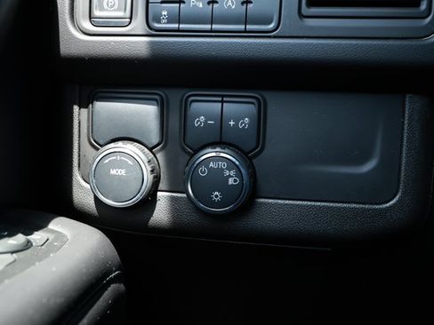 Used 2023 Chevrolet Tahoe LS RWD image 16
