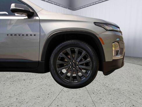 Used 2023 Chevrolet Traverse RS AWD/4WD image 26