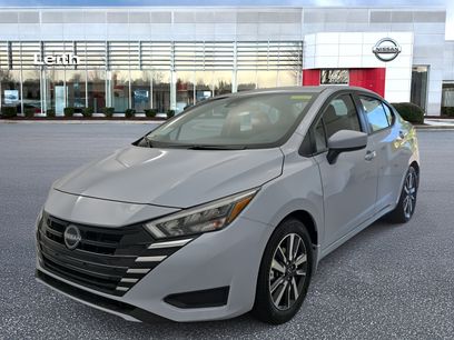 New 2025 Nissan Versa SV w/ Trunk Package