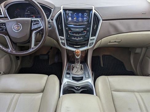 Used 2015 Cadillac SRX Luxury w/ Driver Awareness Package image 18