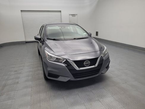 Used 2021 Nissan Versa SV FWD image 14