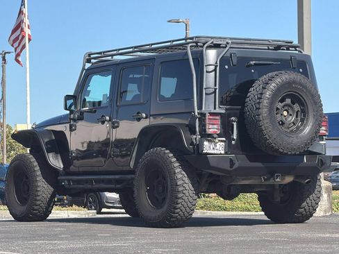 Used 2013 Jeep Wrangler Unlimited Sport AWD/4WD image 6