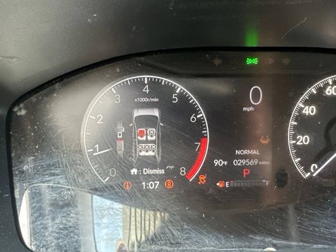 Used 2025 Honda HR-V Sport image 14