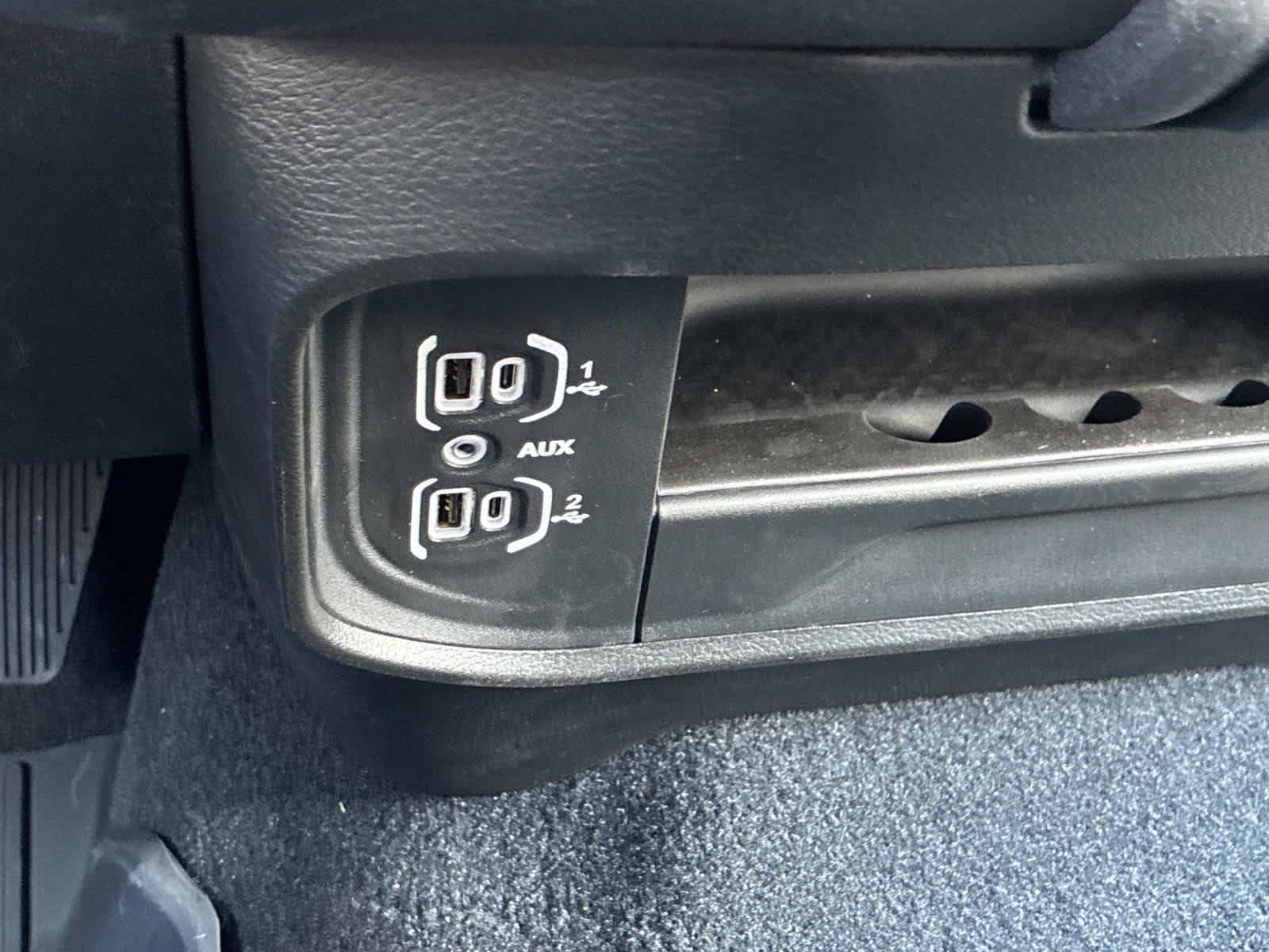 Used 2025 RAM 2500 Tradesman AWD/4WD image 31
