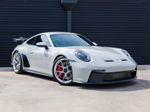 Certified 2024 Porsche 911 GT3 image 9
