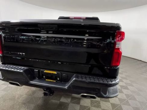 Used 2023 Chevrolet Silverado 1500 LT Trail Boss w/ LT Trail Boss Premium Package AWD/4WD image 5