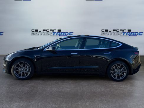 Used 2020 Tesla Model 3 Standard Range Plus image 8