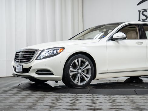 Used 2015 Mercedes-Benz S 550 4MATIC Sedan image 26