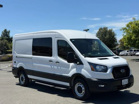 Used 2024 Ford Transit 250 148 Medium Roof RWD image 7
