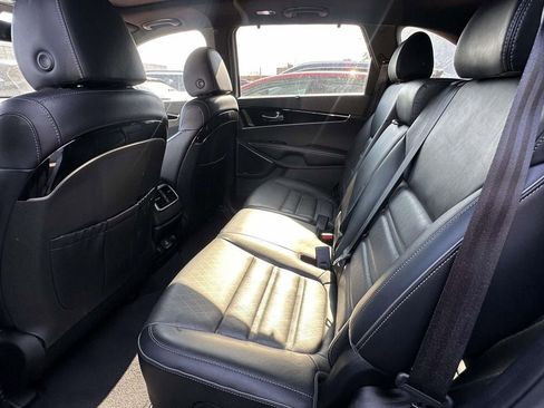 Used 2019 Kia Sorento SX AWD/4WD image 10