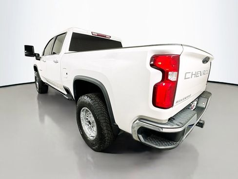 Used 2022 Chevrolet Silverado 2500 LTZ w/ Z71 Off-Road Package image 7