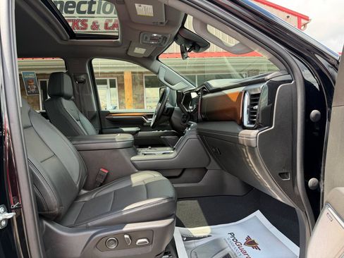 Used 2024 GMC Sierra 2500 Denali w/ Denali Reserve Package AWD/4WD image 27