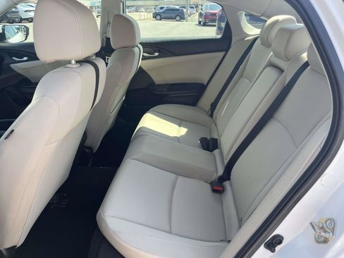 Used 2018 Honda Civic EX image 10