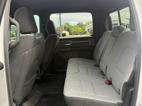 Used 2021 RAM 1500 Big Horn AWD/4WD image 36