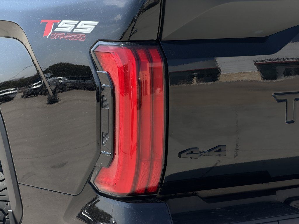 Used 2023 Toyota Tundra SR5 AWD/4WD image 11