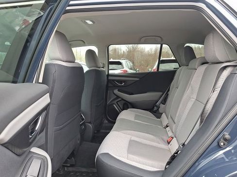 Used 2024 Subaru Outback Premium image 11