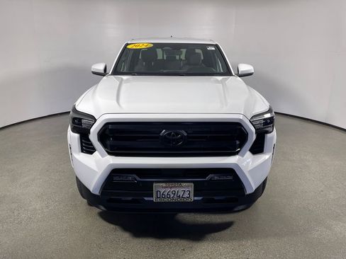 Certified 2024 Toyota Tacoma SR5 image 8