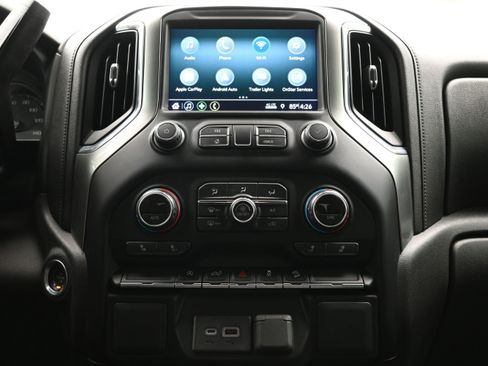Used 2019 Chevrolet Silverado 1500 LT Trail Boss w/ Convenience Package AWD/4WD image 17