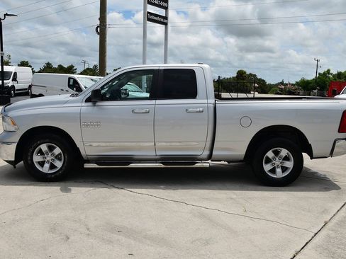 Used 2016 RAM 1500 Classic SLT RWD image 4