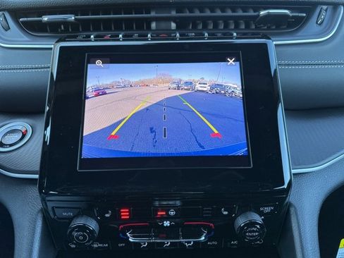 New 2025 Jeep Grand Cherokee L Altitude image 19