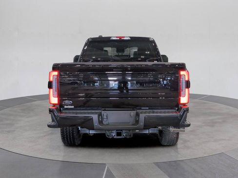 Used 2026 Ford F250 Platinum AWD/4WD image 5