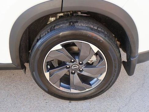 Certified 2024 Nissan Rogue SV w/ SV Premium Package image 10