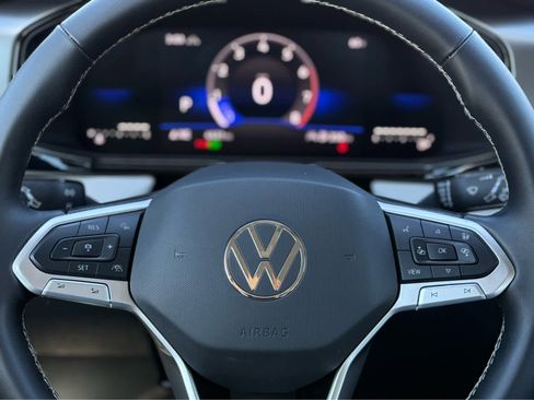 Certified 2025 Volkswagen Taos S AWD/4WD image 21