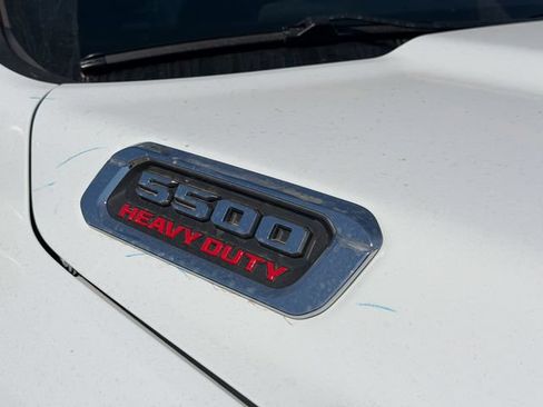 New 2026 RAM 5500 4x4 Regular Cab image 6